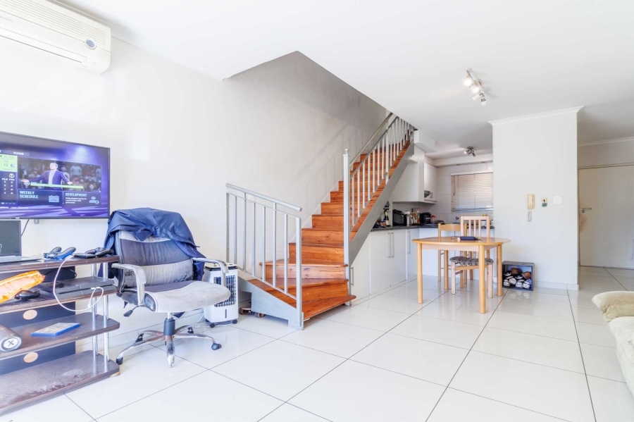 2 Bedroom Property for Sale in Rondebosch Western Cape